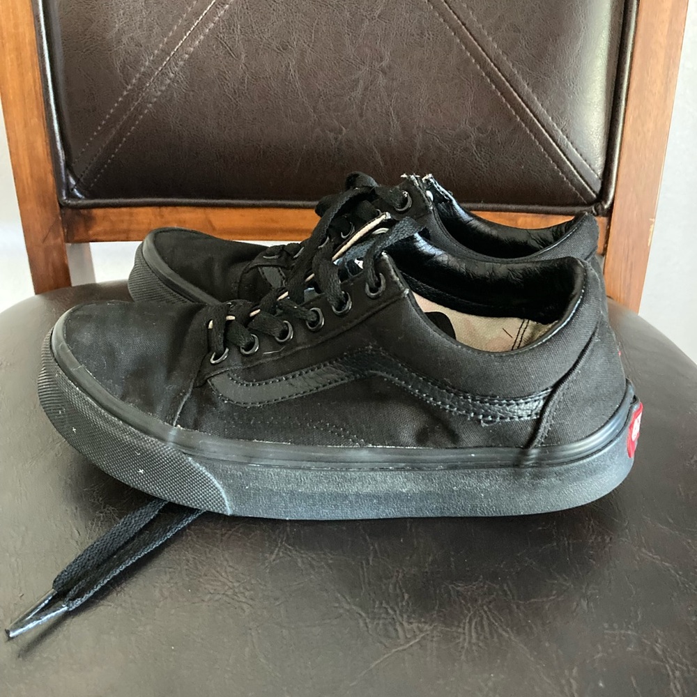 Black Vans Old Skool Canvas